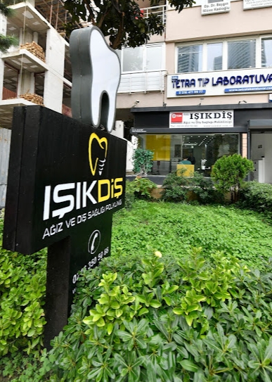 Фото 7 клиники IşıkDiş Ağız Ve Diş Sağlığı Polikliniği