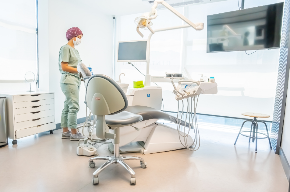 Фото 2 клиники Dentaglobal Ağız Ve Diş Sağlığı Polikliniği